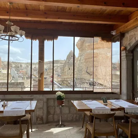 アイディンリ ケーブ ネヴシェヒル