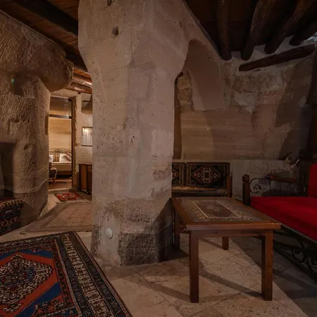 アイディンリ ケーブ ホテル 3*